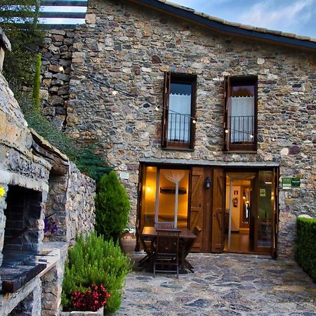 فيلا Montcortesفي L'Estisora De Casa Hereu المظهر الخارجي الصورة